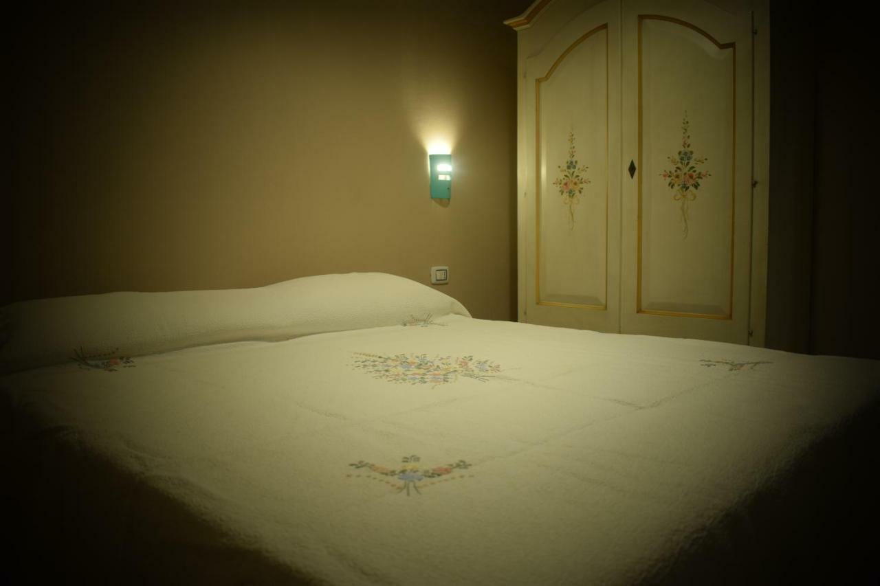 Corte Boero Bed&Breakfast Capoterra Exteriör bild