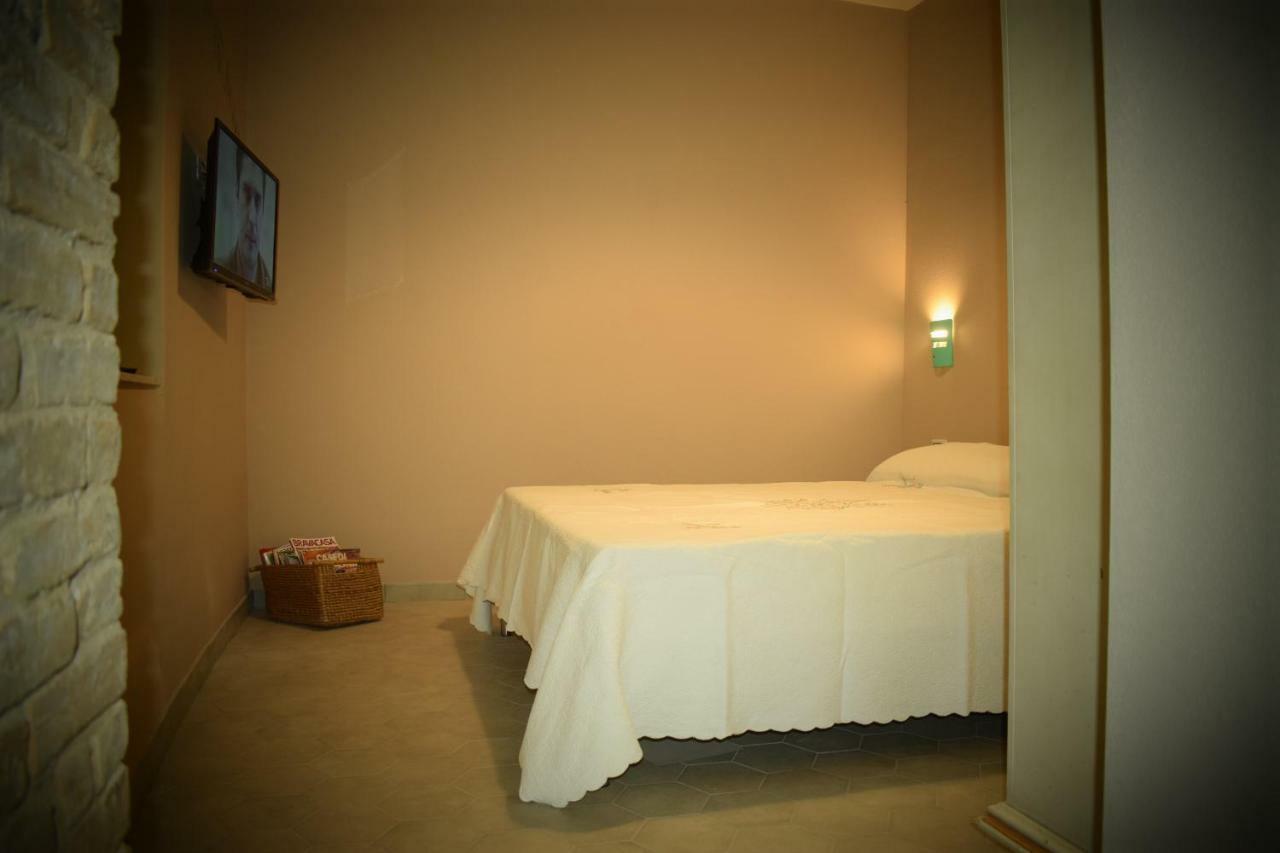 Corte Boero Bed&Breakfast Capoterra Exteriör bild
